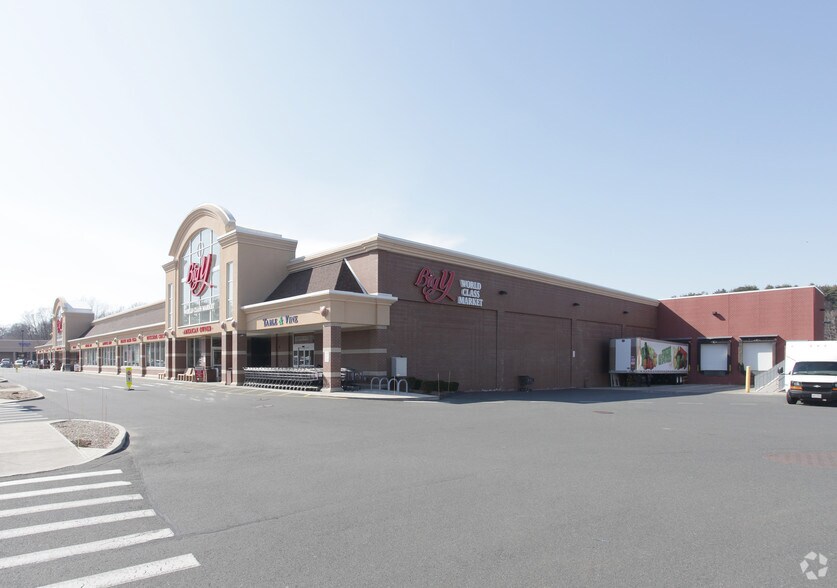 102-162 N King St, Northampton, MA à louer - Photo du bâtiment - Image 2 de 5