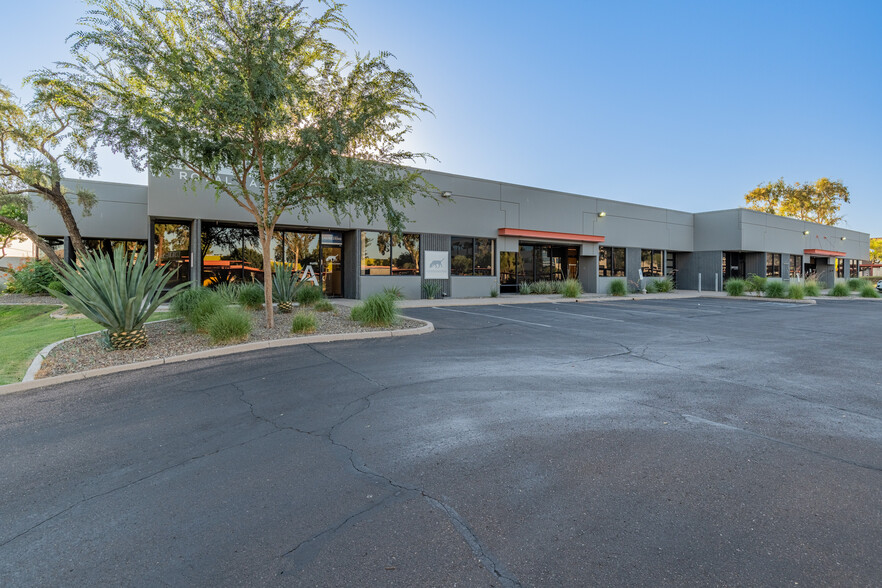 2410 W Royal Palm Rd, Phoenix, AZ for sale - Building Photo - Image 1 of 1