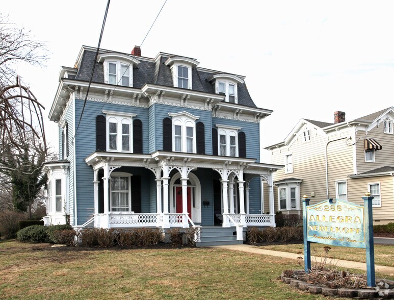 286 Broad St, Red Bank, NJ à vendre - Photo du bâtiment - Image 3 de 19