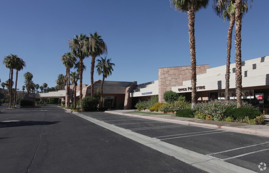 69930 Highway 111, Rancho Mirage, CA à louer - Photo du bâtiment - Image 3 de 4