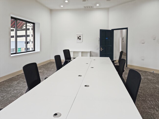 More details for 454 Soledad St, San Antonio, TX - Coworking for Lease