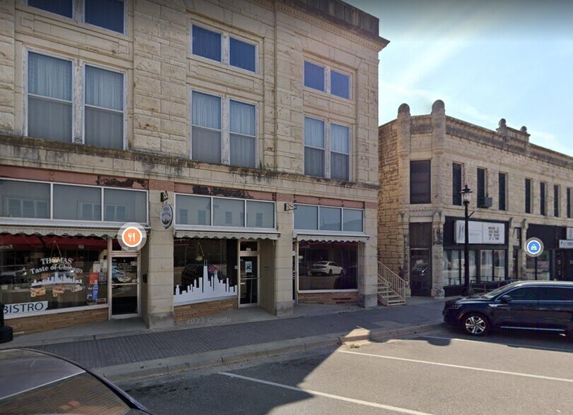 109 W 7th St, Junction City, KS à louer - Photo du bâtiment - Image 2 de 6