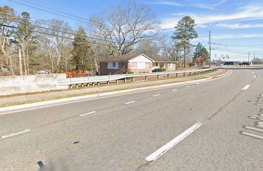 610 Union Hill Rd, Alpharetta, GA for sale - Building Photo - Image 2 of 4