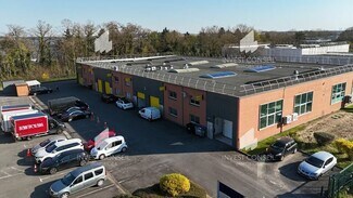 Plus de détails pour 6 Rue Du Bois Du Pont, SAINT-OUEN-L'AUMONE - Local d'activités à louer