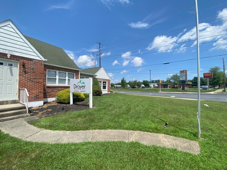 3103 W Emaus Ave, Allentown, PA à louer - Photo du bâtiment - Image 2 de 14