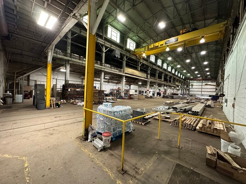 600 2nd St, Ellwood City, PA à louer - Photo intérieure - Image 3 de 8