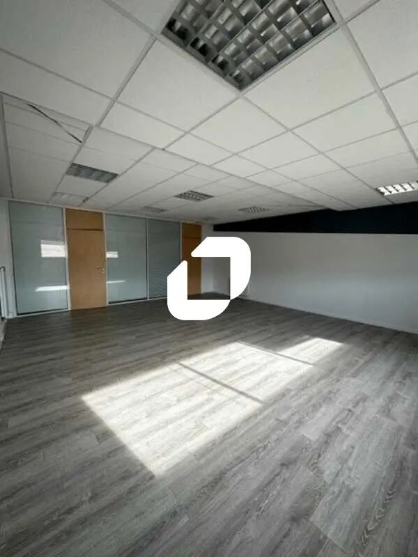 68 Rue De La Croix De L'Orme, Morainvilliers à vendre Photo du bâtiment- Image 1 de 18