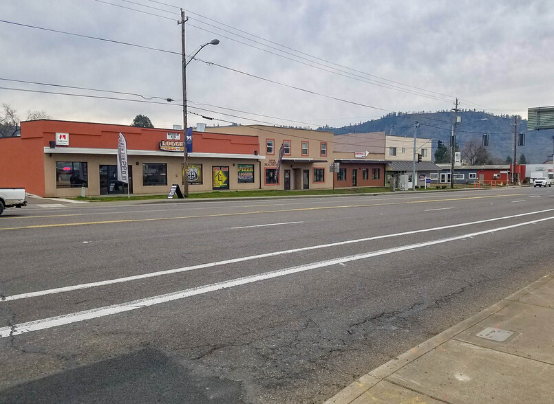 1 NE Main St, Winston, OR for sale - Building Photo - Image 3 of 42