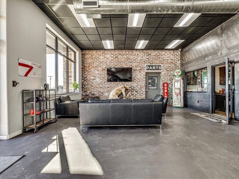 2238 N Broadway St, Checotah, OK à vendre - Photo du bâtiment - Image 3 de 18