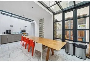 44 Avenue Victor Hugo, Paris for lease Building Photo- Image 1 of 14