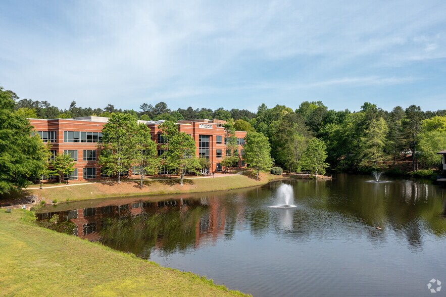 1805 Old Alabama Rd, Roswell, GA à louer - Photo du bâtiment - Image 2 de 5