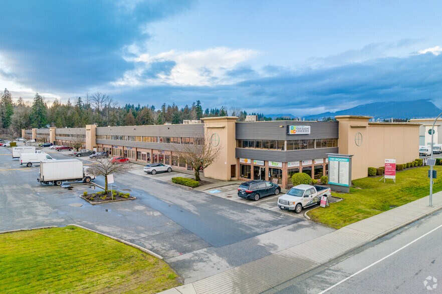 1585 Broadway St, Port Coquitlam, BC à louer - Photo du bâtiment - Image 1 de 14