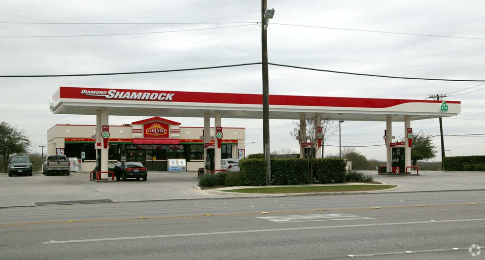 6180 Walzem Rd, San Antonio, TX à louer - Photo du bâtiment - Image 1 de 7