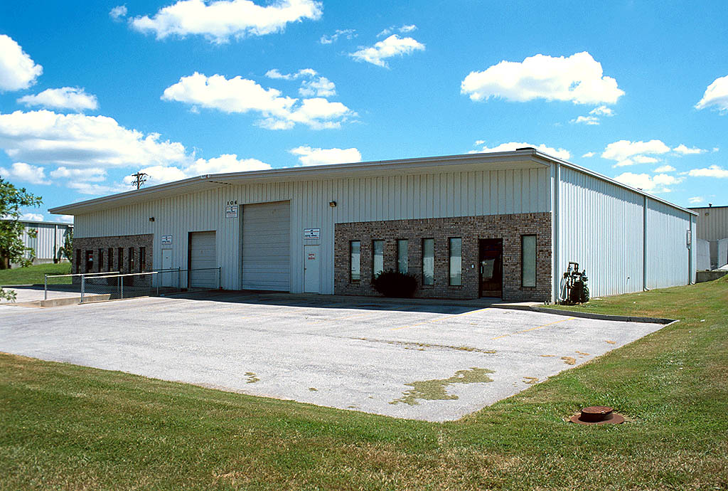 106 N Central Dr, O'Fallon, MO for lease Primary Photo- Image 1 of 5