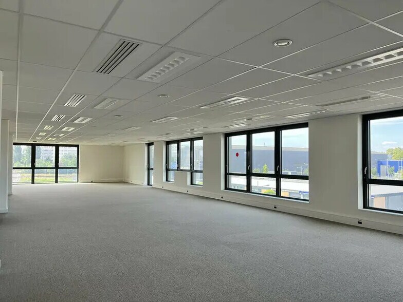 11 Rue Madeleine Rebérioux, Strasbourg à louer - Photo du bâtiment - Image 3 de 12