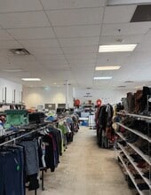 2136 Mcphillips St, Winnipeg, MB for lease Interior Photo- Image 2 of 7