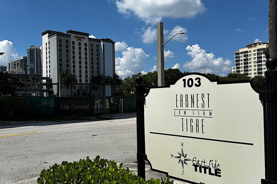 103 NE 4th St, Fort Lauderdale, FL à vendre - Photo du bâtiment - Image 3 de 6