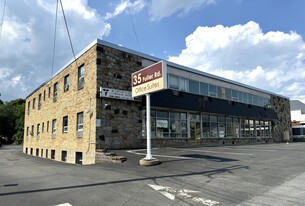 35 Fuller Rd Office Complex - Dépanneur