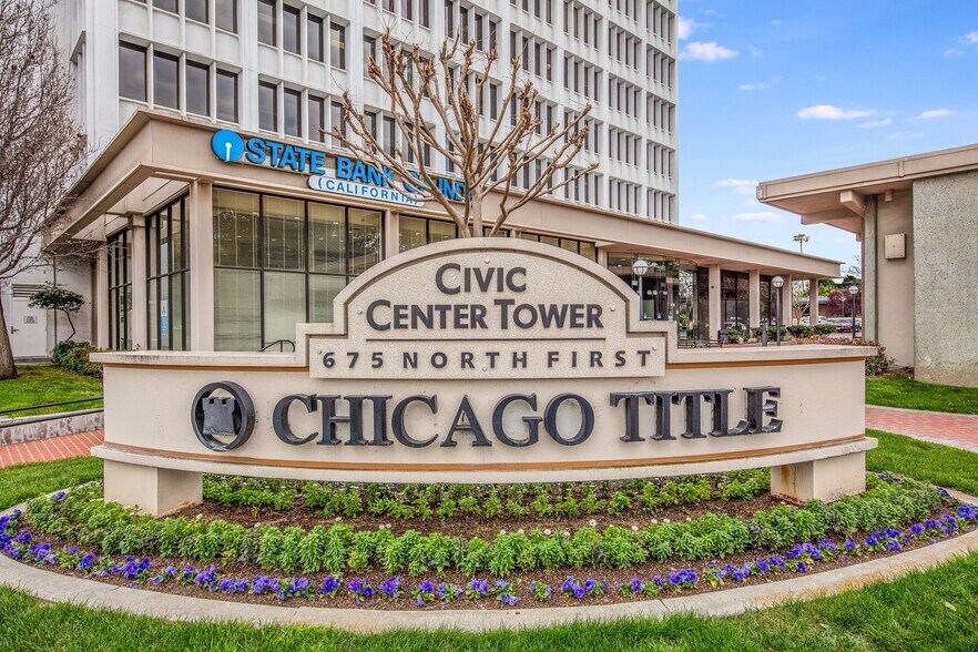 675 N 1st St, San Jose, CA à louer - Photo du bâtiment - Image 2 de 14