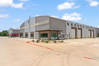 5601 FM 973, Del Valle, TX à louer Photo intérieure- Image 1 de 2