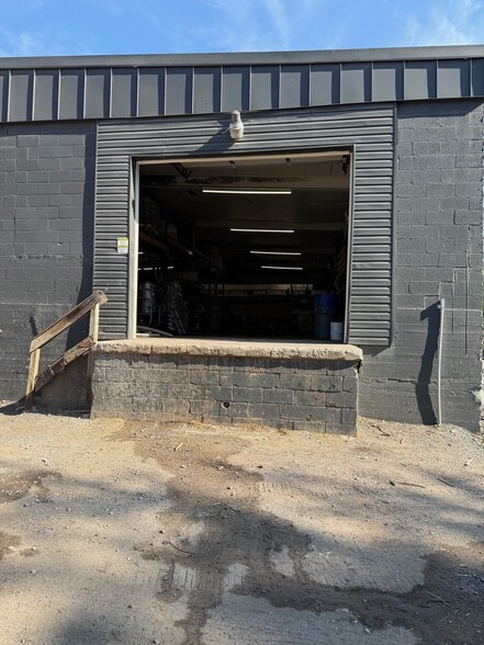 155 Emig Rd, Emigsville, PA for lease - Building Photo - Image 3 of 10