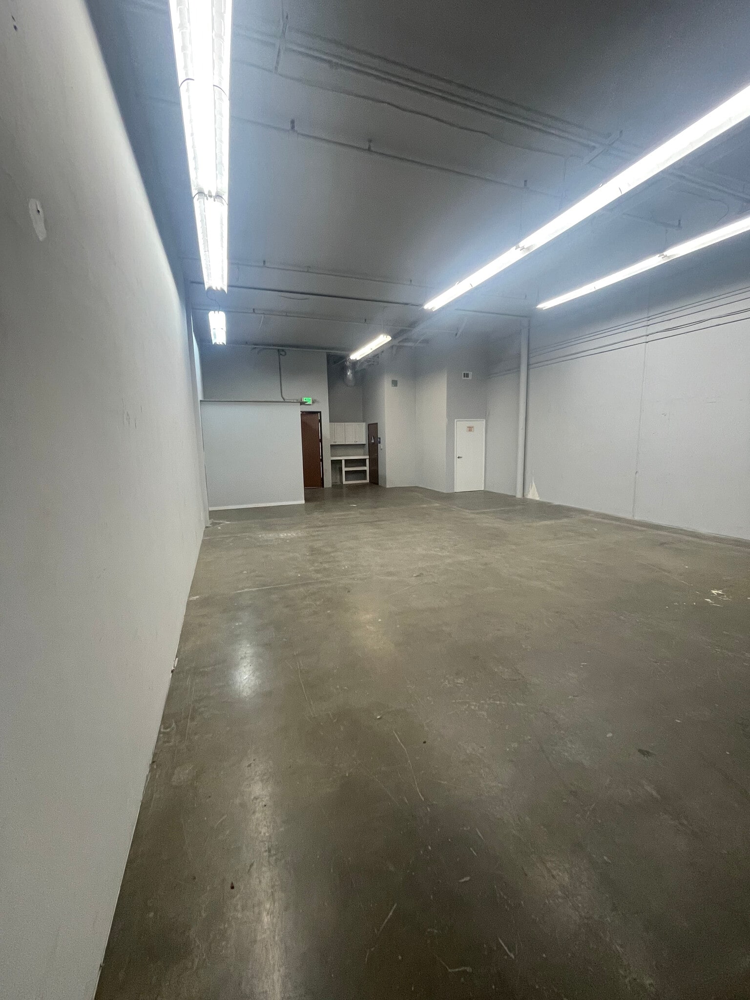 1891 N Gaffey St, San Pedro, CA for lease Interior Photo- Image 1 of 9