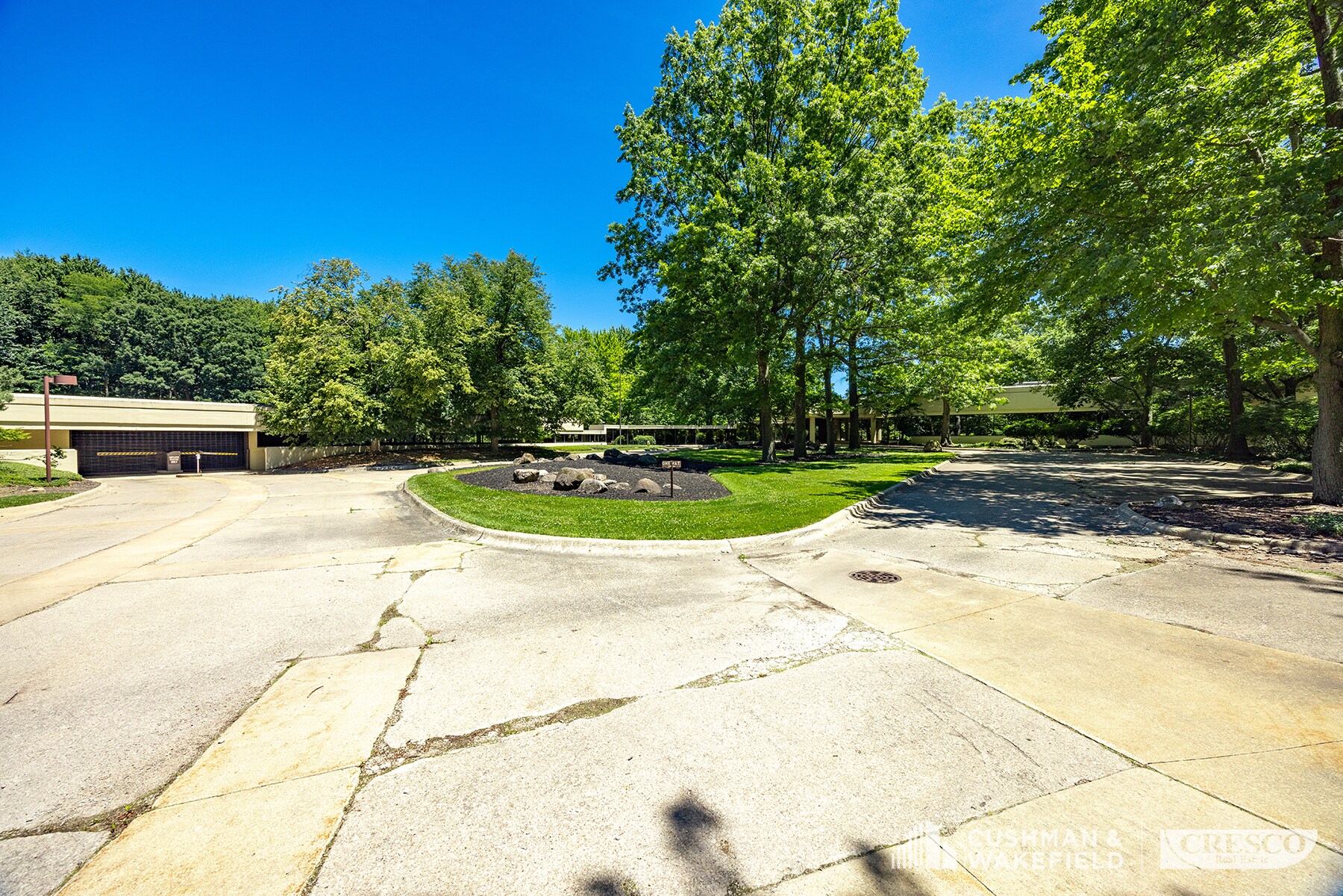 28800 Clemens Rd, Cleveland, OH for lease Building Photo- Image 1 of 5