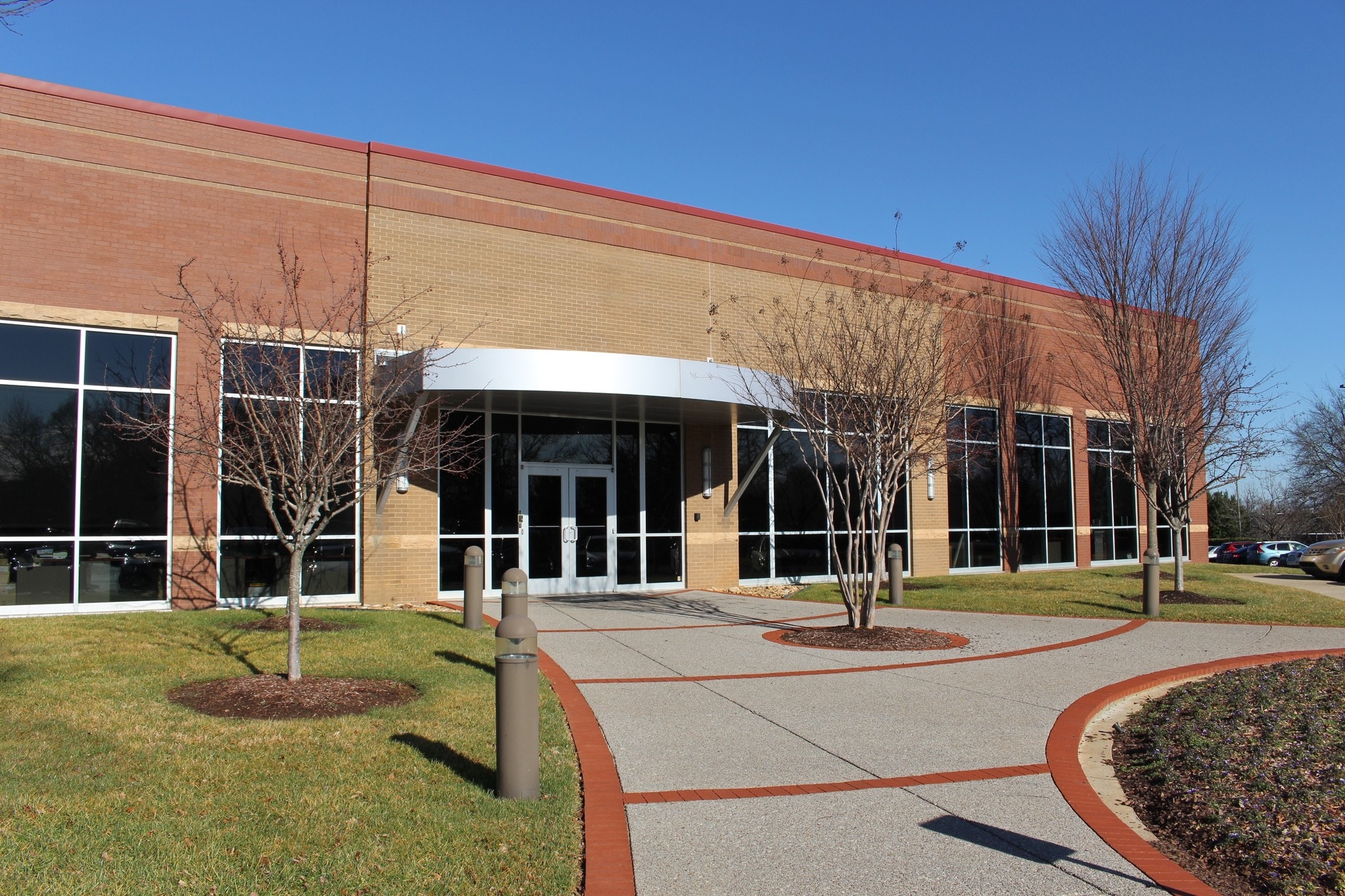 655 Grassmere Park Dr, Nashville, TN for lease Building Photo- Image 1 of 5