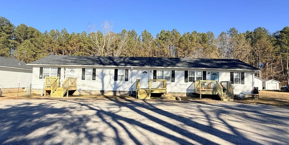 156 Worley Dr, Owens Cross Roads, AL for sale - Primary Photo - Image 1 of 27