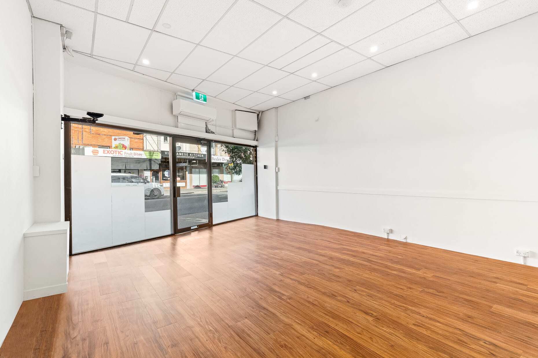 431 Forest Rd, Bexley for lease Interior Photo- Image 1 of 4