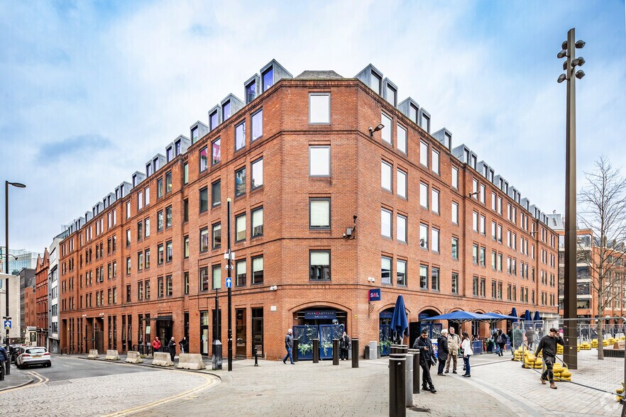 47 Lloyd St, Manchester à louer - Photo du bâtiment - Image 1 de 3