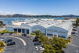 10-20 Liberty Ship Way, Sausalito, CA à louer Aérien- Image 2 de 4