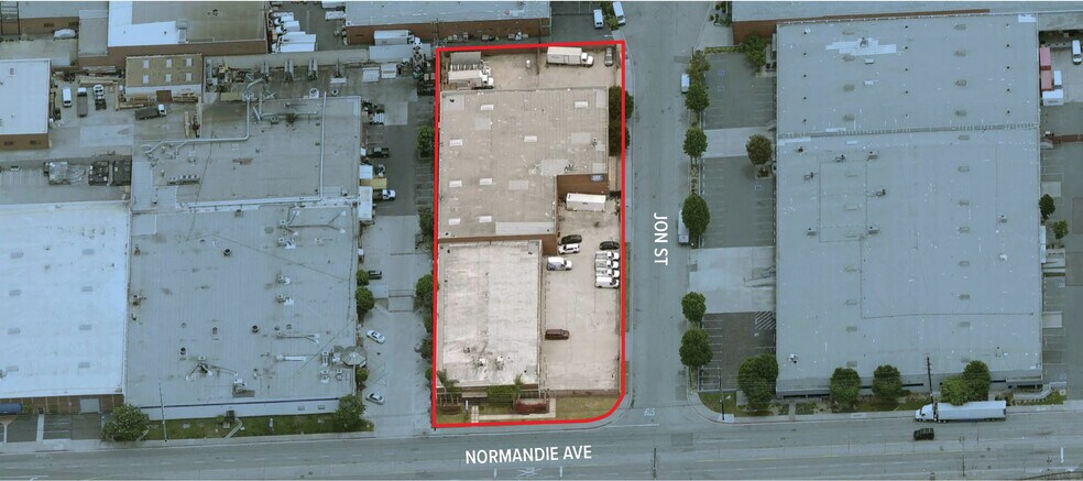 20100-20120 S Normandie Ave, Torrance, CA à vendre - Photo du bâtiment - Image 2 de 5