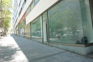 Plus de détails pour Multi-résidentiel à vendre