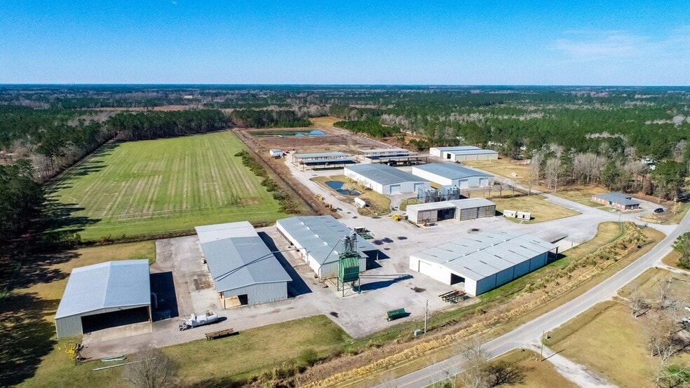 1753 Porter Rd, Currie, NC à louer - Photo du bâtiment - Image 2 de 6