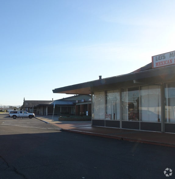 1960-2056 Lewelling Blvd, San Leandro, CA à louer - Photo du bâtiment - Image 3 de 7
