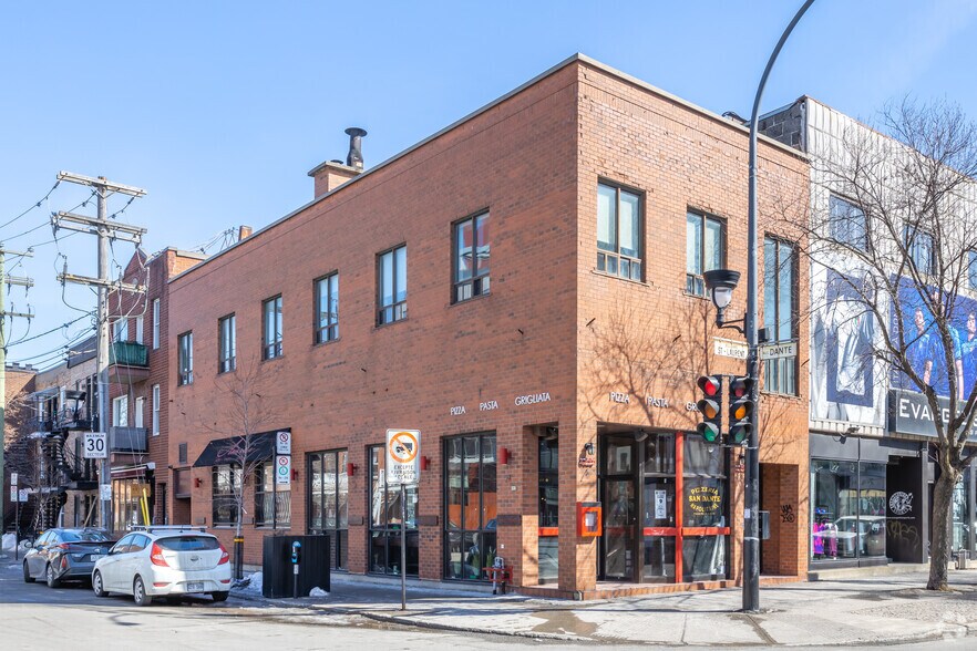 6823-6825 Boul Saint-Laurent, Montréal, QC à vendre - Photo principale - Image 1 de 5
