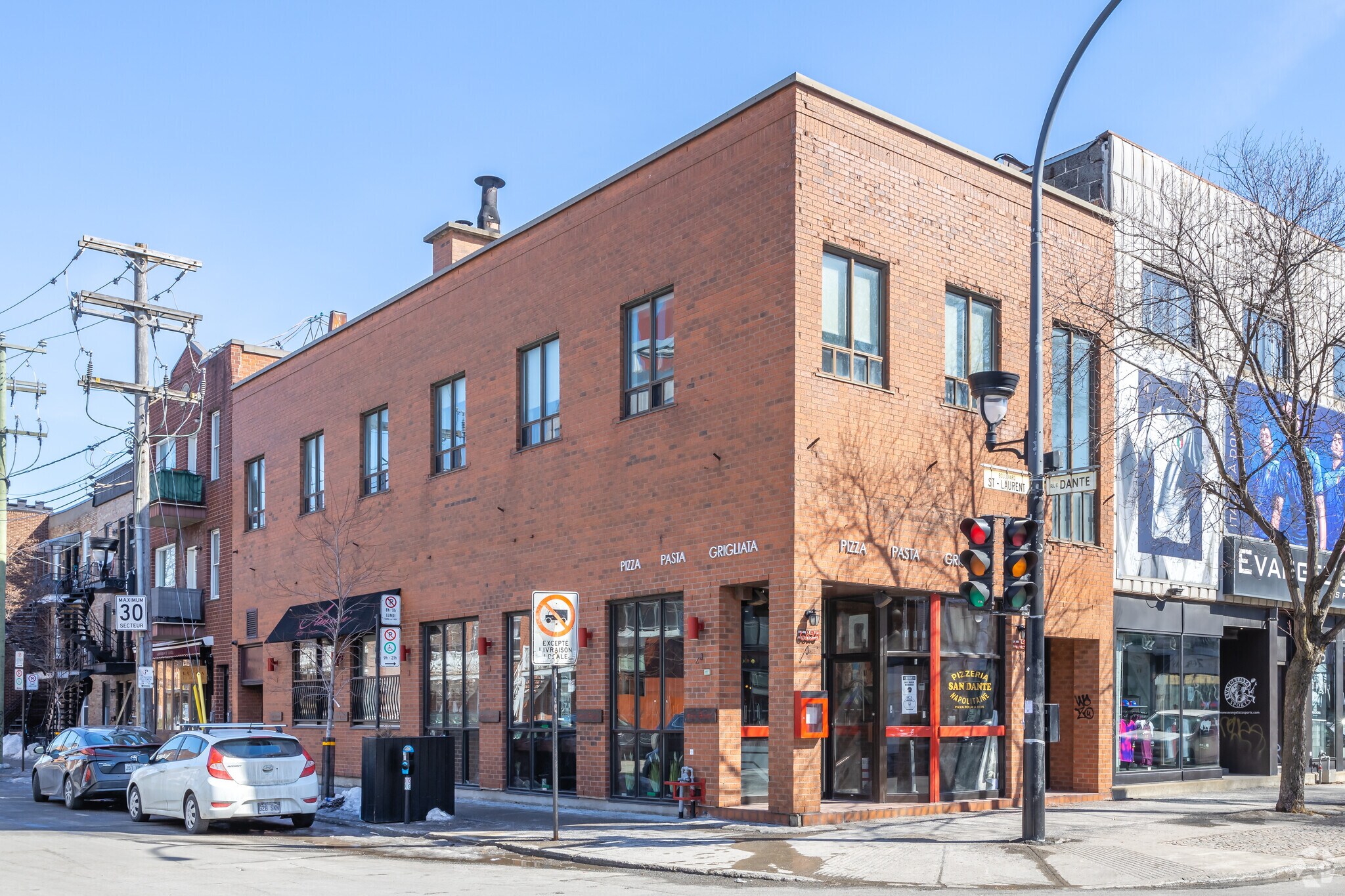 6823-6825 Boul Saint-Laurent, Montréal, QC à vendre Photo principale- Image 1 de 6