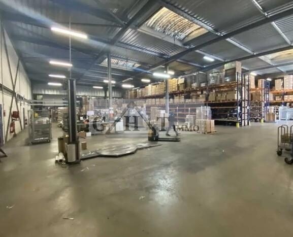 Industriel dans Noisy-le-Sec à vendre - Photo du bâtiment - Image 1 de 4