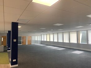 Corinium Ave, Gloucester à louer Photo intérieure- Image 1 de 3