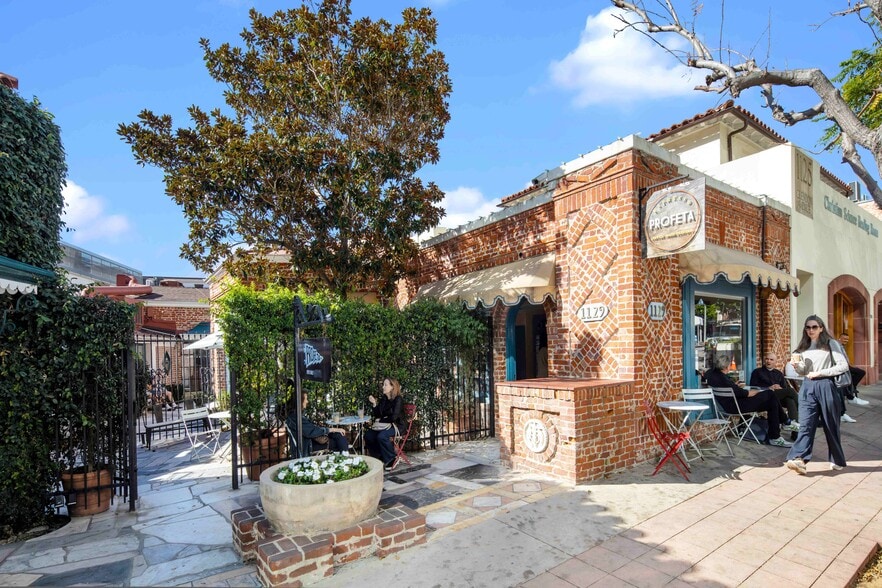 1129 Glendon Ave, Los Angeles, CA for lease - Building Photo - Image 3 of 5