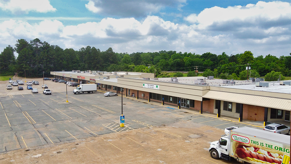 900 N 5th St, Leesville, LA à vendre - Photo du bâtiment - Image 1 de 1