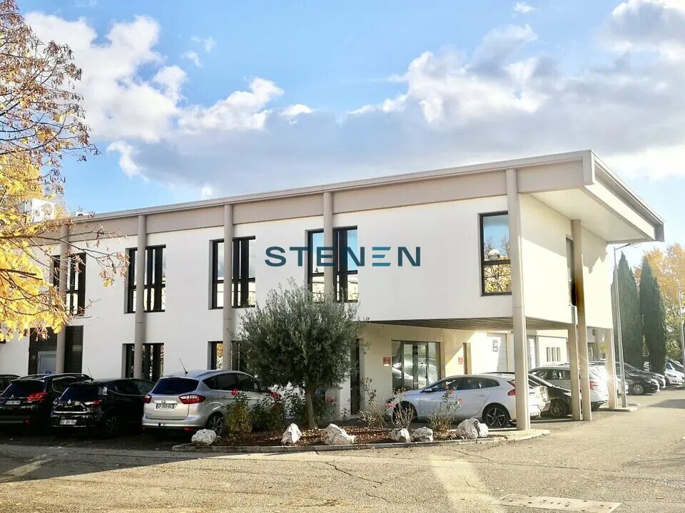 Office in Aix-en-Provence for lease Building Photo- Image 1 of 7