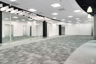 14501 George Carter Way, Chantilly, VA à louer Photo intérieure- Image 2 de 3