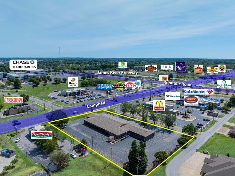 4049 S Campbell Ave, Springfield, MO à vendre - Photo du bâtiment - Image 2 de 8