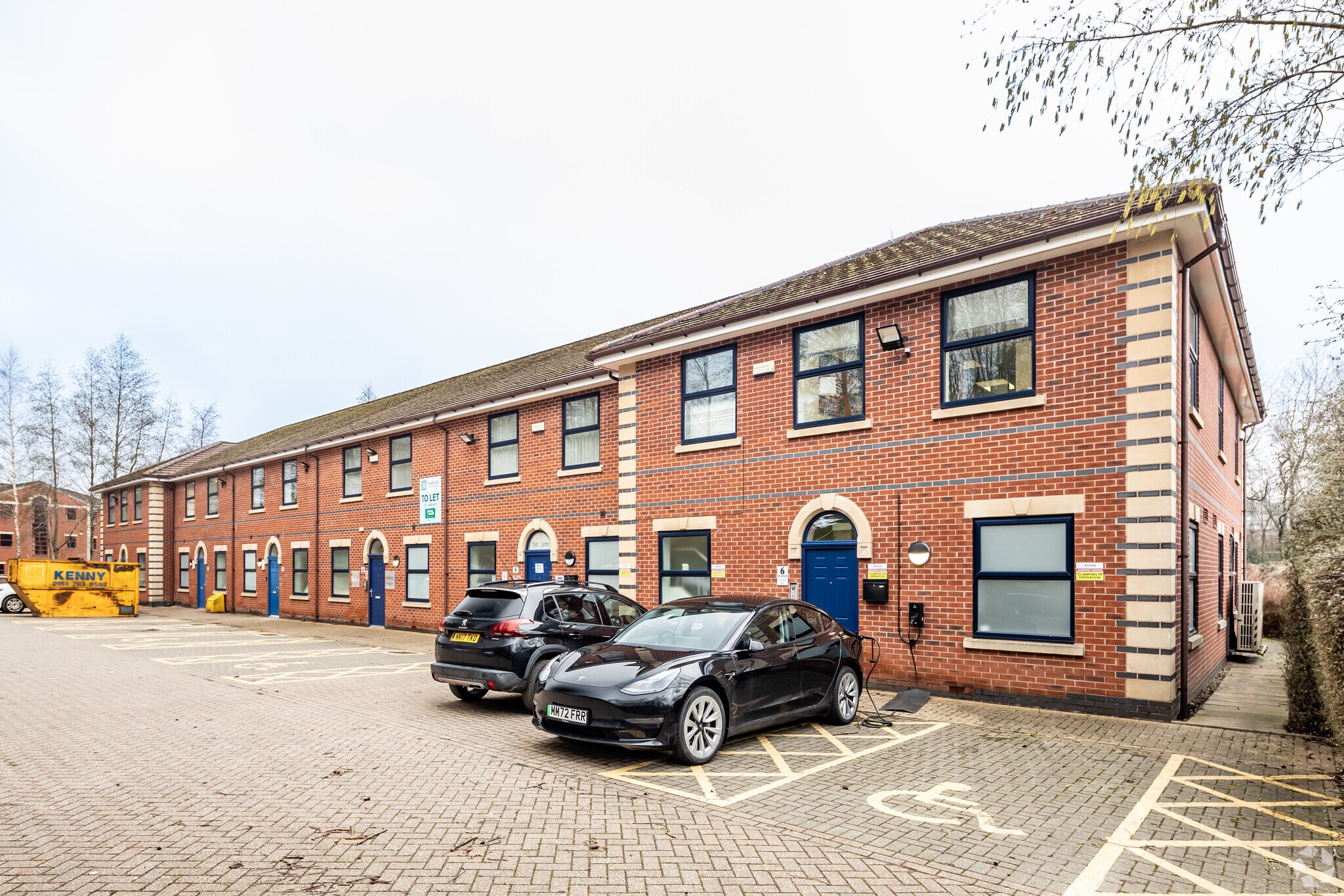 Hamilton St, Oldham for lease Primary Photo- Image 1 of 3