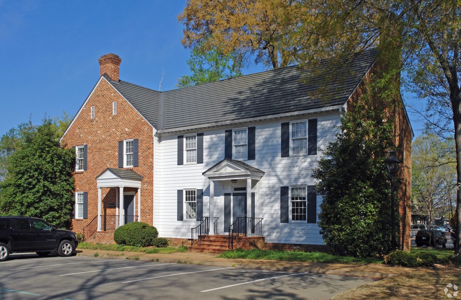 713 N Courthouse Rd, Richmond, VA à vendre - Photo du bâtiment - Image 3 de 6