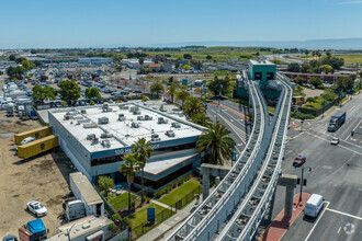 100 Hegenberger Rd, Oakland, CA - Aérien  Vue de la carte