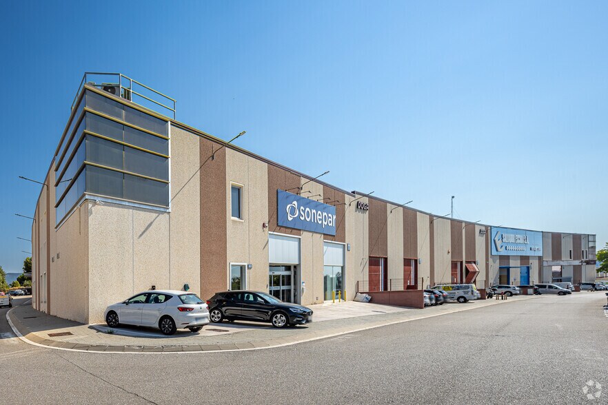 Carrer Progrés, 28, Abrera, Barcelona for lease - Building Photo - Image 2 of 4