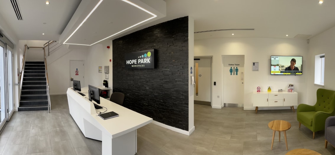 16 Carolina Way, Salford for lease Interior Photo- Image 1 of 4